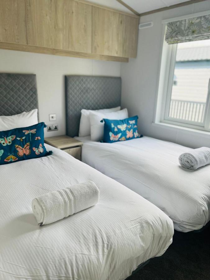 Honey Bee Lodge With Hot Tub York Luaran gambar
