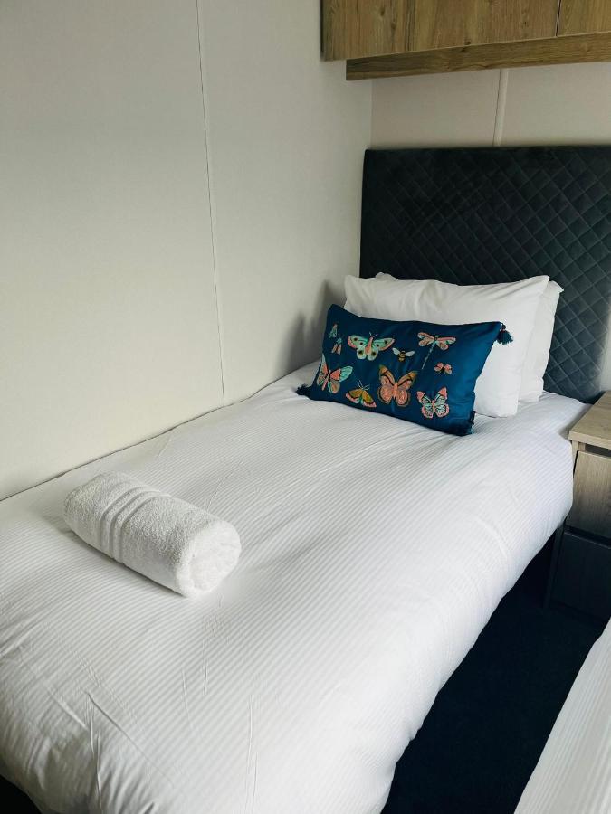 Honey Bee Lodge With Hot Tub York Luaran gambar