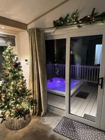 Honey Bee Lodge With Hot Tub York Luaran gambar